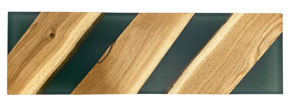 Détail de la résine époxy verte de la console design Tamia